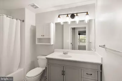 231 N Thomas Street #105, Arlington, VA 22203 - Photo 17