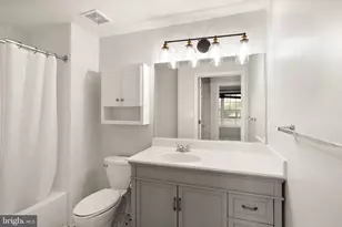 231 N Thomas St, Arlington, VA 22203 - Photo 17