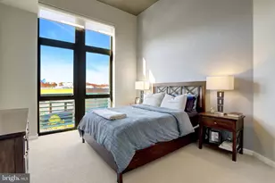 2720 S Arlington Mill Dr, Arlington, VA 22206 - Photo 15