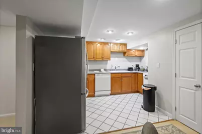 1233 S Oakcrest Road, Arlington, VA 22202 - Photo 21