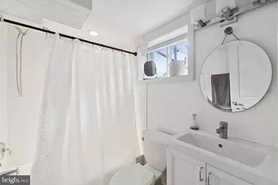 5300 Wilson Boulevard, Arlington, VA 22205 - Photo 29