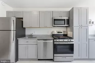 1301 S Arlington Ridge Rd, Arlington, VA 22202 - Photo 29