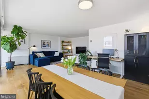 1301 S Arlington Ridge Rd, Arlington, VA 22202 - Photo 13