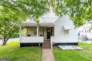 1037 16th St S, Arlington, VA 22202 - Photo 1