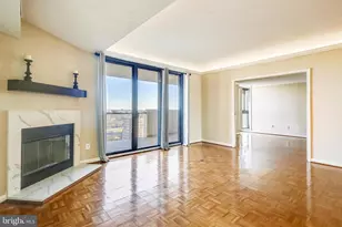 1101 S Arlington Ridge Rd, Arlington, VA 22202 - Photo 7