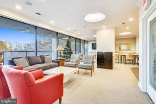 1101 S Arlington Ridge Rd, Arlington, VA 22202 - Photo 49