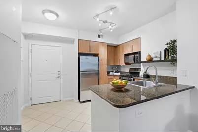 1021 N Garfield Street #233, Arlington, VA 22201 - Photo 11