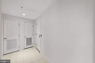 2001 15th St N, Arlington, VA 22201 - Photo 3