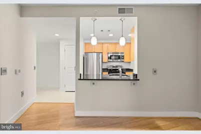 2001 15th Street N #813, Arlington, VA 22201 - Photo 9