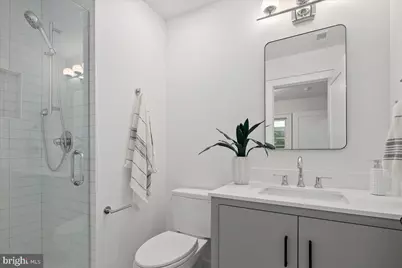 915 N Irving Street, Arlington, VA 22201 - Photo 15