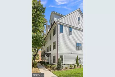 915 N Irving Street, Arlington, VA 22201 - Photo 5
