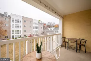 4113 S Four Mile Run Dr, Arlington, VA 22204 - Photo 23