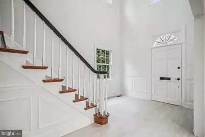 4500 35th Road N, Arlington, VA 22207 - Photo 5
