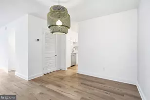 1300 Army Navy Dr, Arlington, VA 22202 - Photo 11