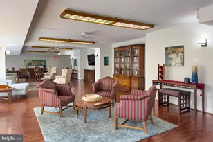 1300 Army Navy Dr, Arlington, VA 22202 - Photo 31