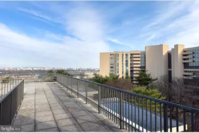 1300 Army Navy Drive #124, Arlington, VA 22202 - Photo 33