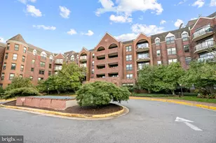 2100 Langston Blvd., Arlington, VA 22201 - Photo 33
