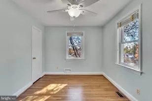 2446 N Jefferson St, Arlington, VA 22207 - Photo 15