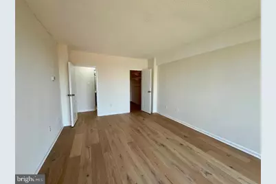 4141 N Henderson Road #912, Arlington, VA 22203 - Photo 15