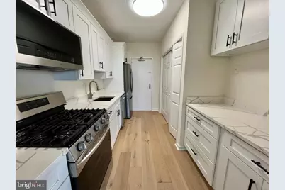 4141 N Henderson Road #912, Arlington, VA 22203 - Photo 1