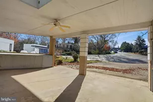 2745 N Radford St, Arlington, VA 22207 - Photo 7
