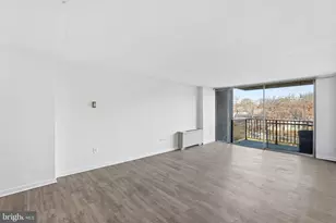 4600 S Four Mile Run Dr, Arlington, VA 22204 - Photo 9