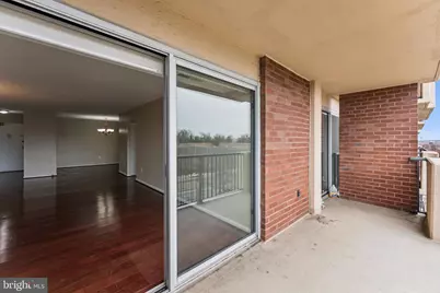 1300 Army Navy Drive #625, Arlington, VA 22202 - Photo 29