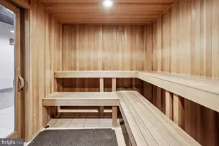 1021 Arlington Blvd, Arlington, VA 22209 - Photo 19