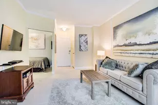 1021 Arlington Blvd, Arlington, VA 22209 - Photo 3