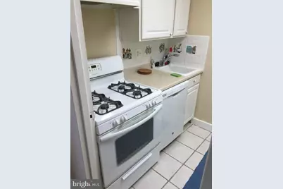 1121 Arlington Boulevard #842, Arlington, VA 22209 - Photo 3