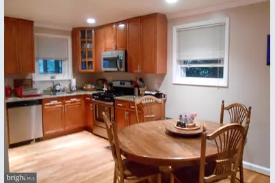 5100 10th Street N, Arlington, VA 22205 - Photo 7