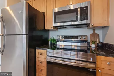 2001 15th Street N #306, Arlington, VA 22201 - Photo 11