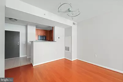 851 N Glebe Road #707, Arlington, VA 22203 - Photo 17