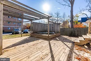 415 S Adams St, Arlington, VA 22204 - Photo 5