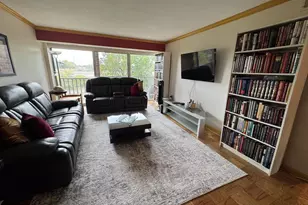 1300 Army Navy Dr, Arlington, VA 22202 - Photo 3