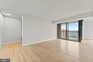 4500 S Four Mile Run Dr, Arlington, VA 22204 - Photo 7