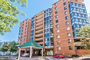 1001 N Randolph Street N, Arlington, VA 22201 - Photo 1