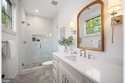 2133 N Oakland Street, Arlington, VA 22207 - Photo 31