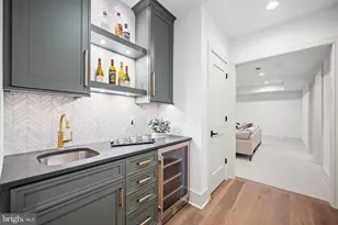 2133 N Oakland St, Arlington, VA 22207 - Photo 37