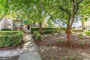 2 Canterbury Square - Photo 1