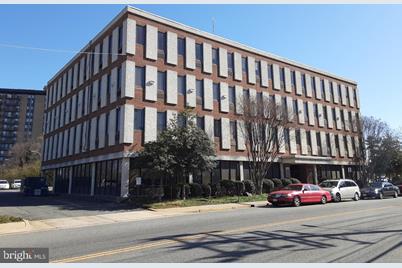 6121 Lincolnia Road #402, Alexandria, VA 22312 - Photo 1