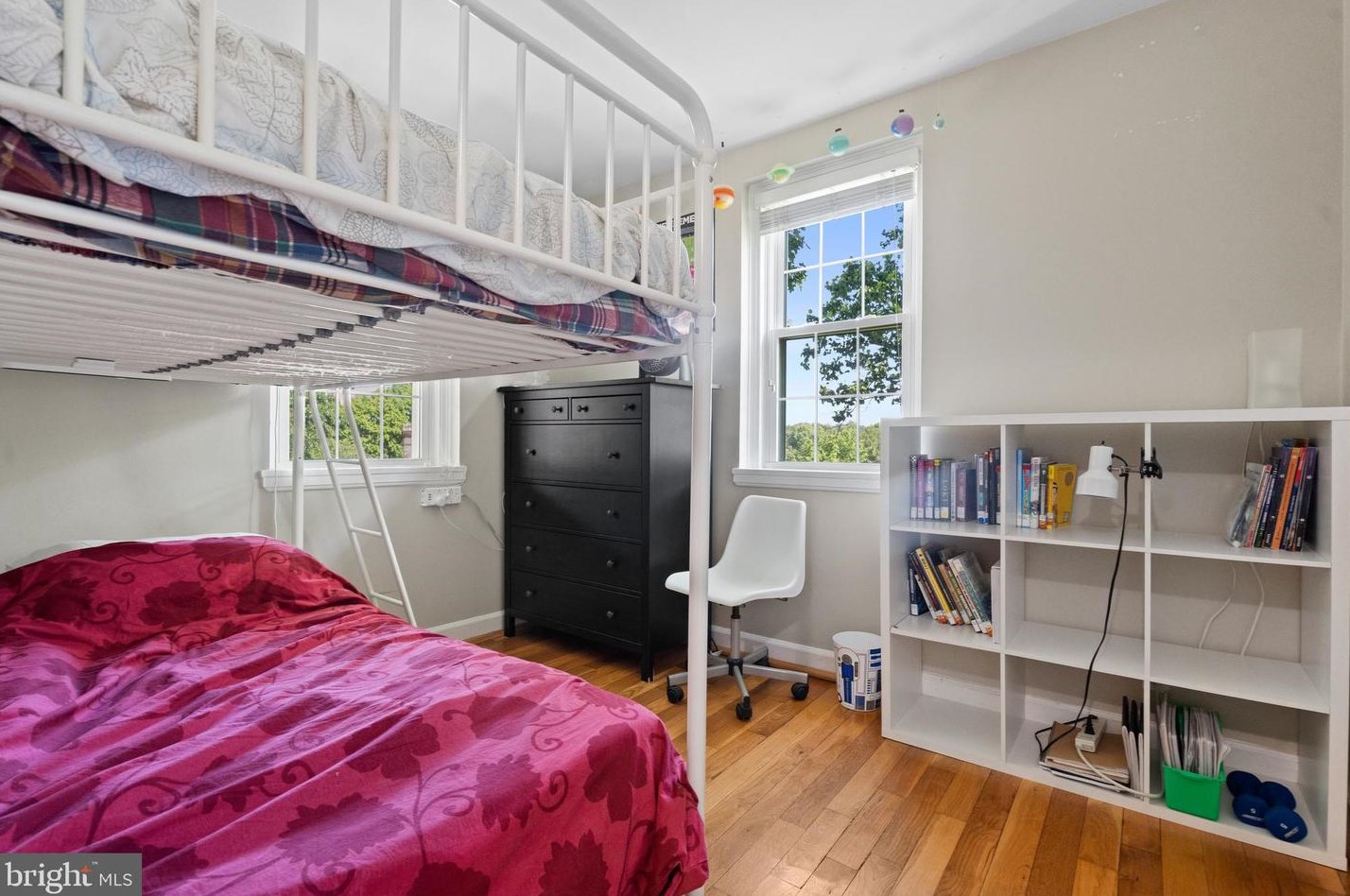 2931 Dinwiddie St, Arlington VA 22206-1405 exterior