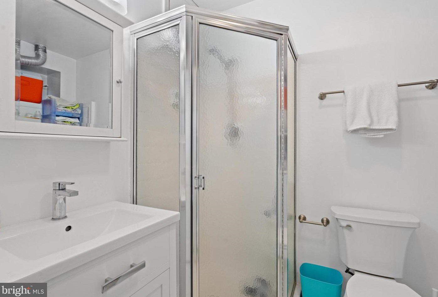 2931 Dinwiddie St, Arlington VA 22206-1405 exterior