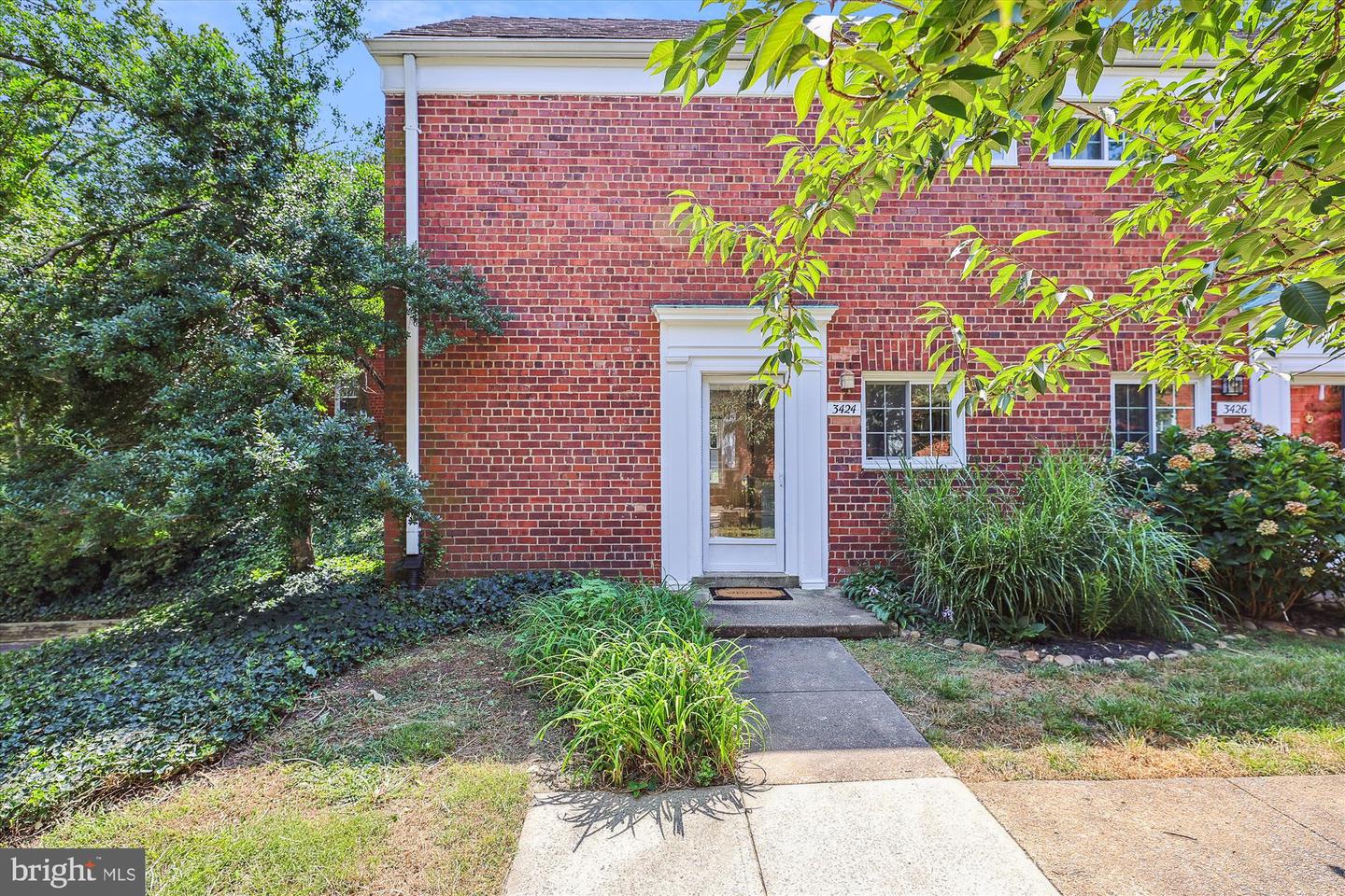 3424 Gunston Rd, Alexandria, VA 22302 MLS VAAX2026444 Coldwell Banker