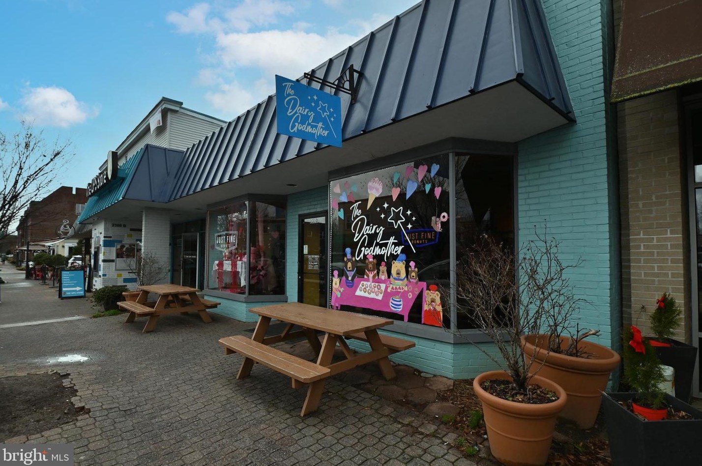 408 Custis Ave, Alexandria VA 22301-1421 exterior