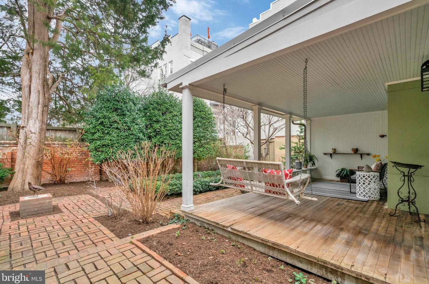 207 Fairfax St, Alexandria VA 22314-3304 exterior