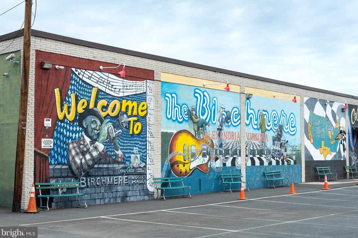 3909 Elbert Ave, Alexandria VA 22305-2064 exterior