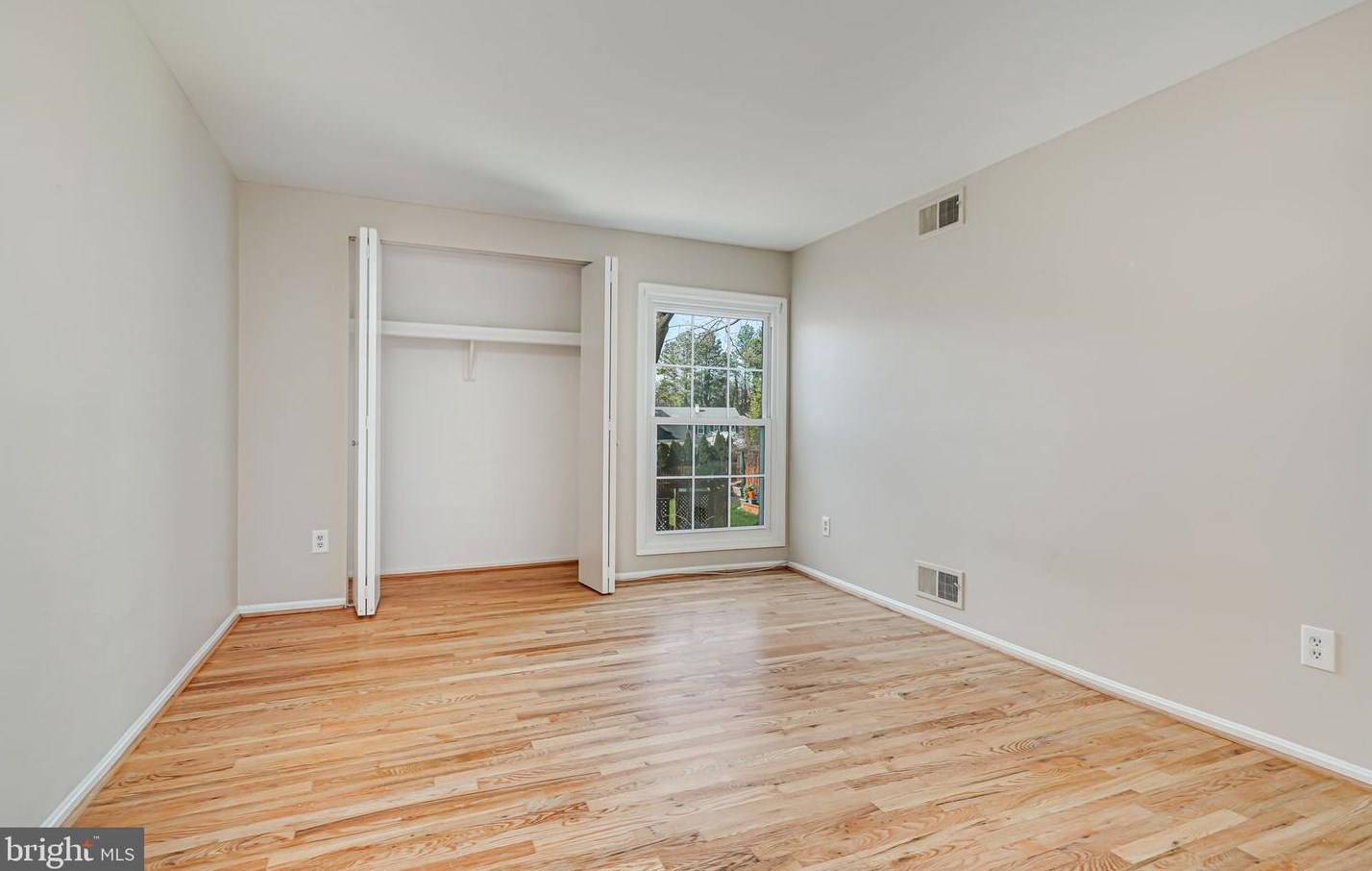 3959 Ft Worth Ave, Alexandria VA 22304-1711 exterior