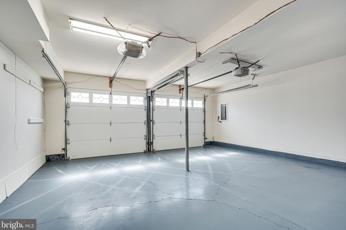 3959 Ft Worth Ave, Alexandria VA 22304-1711 exterior