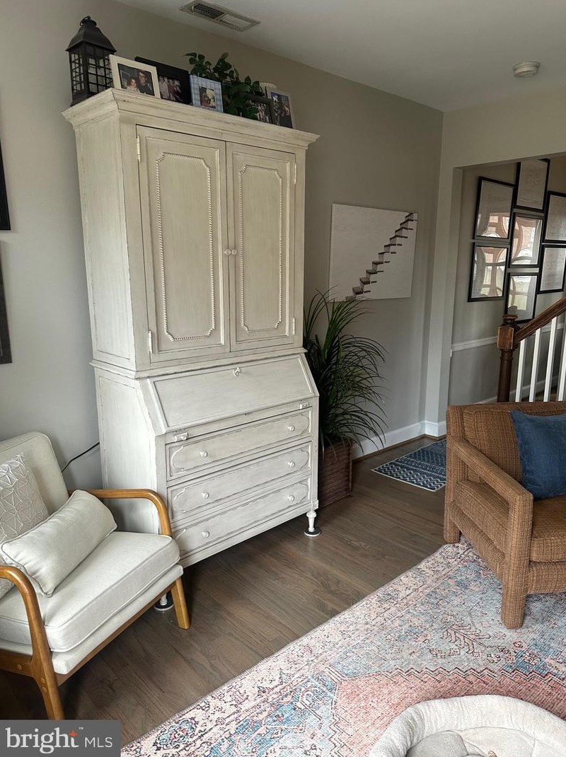 1805 Leslie Ave, Alexandria VA  22301-1223 exterior